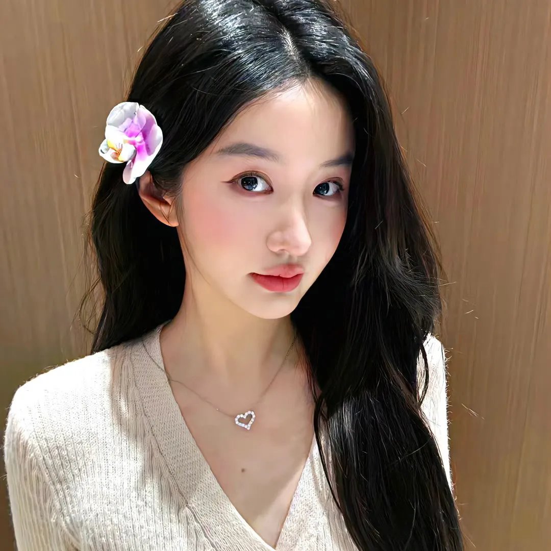 美女蛇岛求生